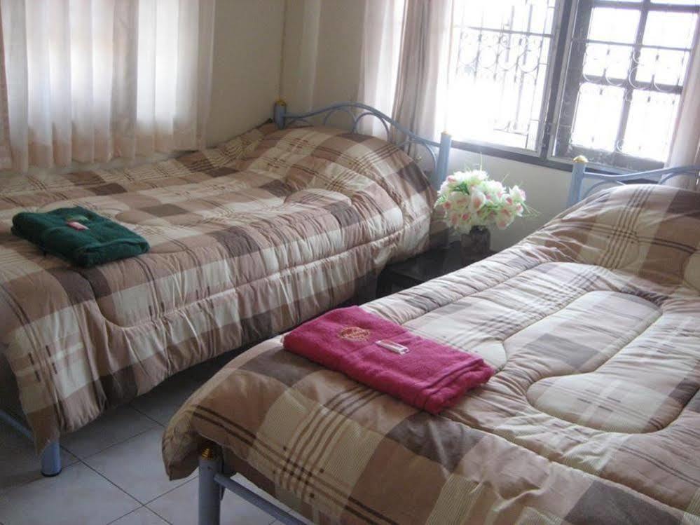 פרה נאקון סי איוטאיה Sri Krung Guest House מראה חיצוני תמונה